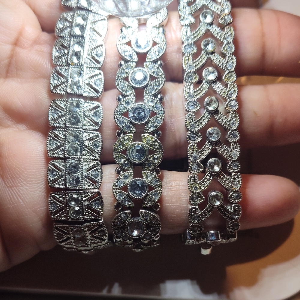 Elegant Silver Bracelet Set